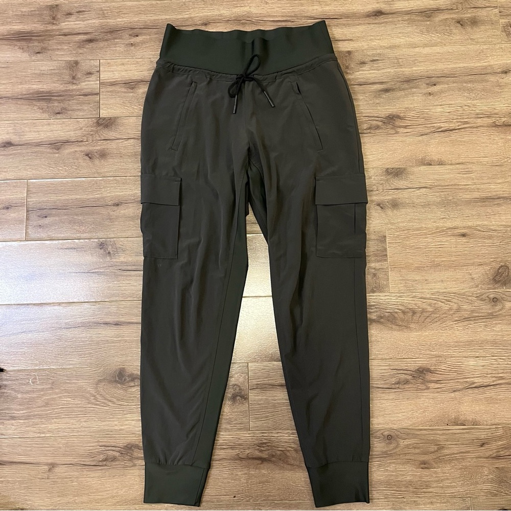 Athleta Trekkie North Joggers